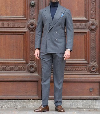 Multi colored Pocket Square Outfits: A grey wool suit and a multi colored pocket square are a combo that every sartorial-savvy guy should have in his casual styling arsenal. Finishing off with brown leather loafers is a guaranteed way to bring an added touch of sophistication to this getup.