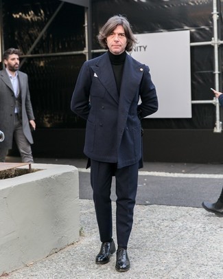 Black Turtleneck Dressy Outfits For Men: A black turtleneck and a navy suit are absolute must-haves if you're planning a dapper wardrobe that holds to the highest menswear standards. And if you wish to instantly up the ante of this ensemble with one single item, why not add black leather oxford shoes to the mix?