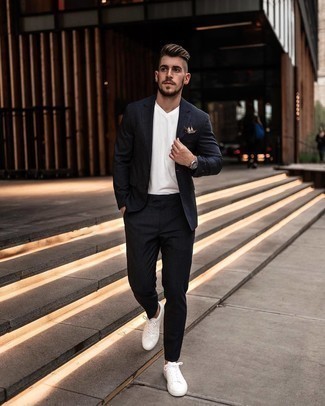 Men's Navy Suit, White V-neck T-shirt, White Leather Low Top Sneakers, Beige Pocket Square
