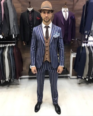 Brown Horizontal Striped Tie Outfits For Men: Consider teaming a navy vertical striped suit with a brown horizontal striped tie for outrageously stylish attire. Add black leather oxford shoes to the equation and you're all set looking dashing.