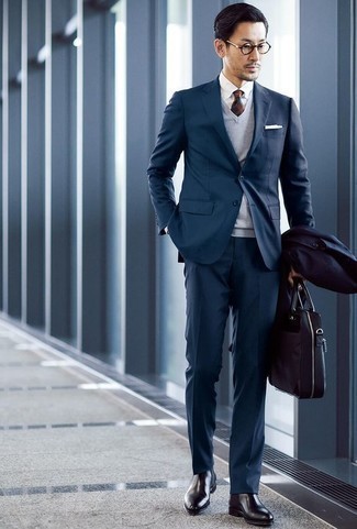 Teal Suit Fall Outfits: 