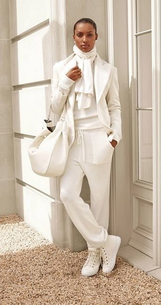 White Sweatpants Outfits For Women: 