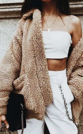 White and Black Cropped Top Outfits: 