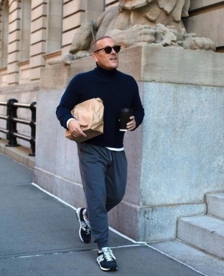 Sweatpants Outfits For Men: 