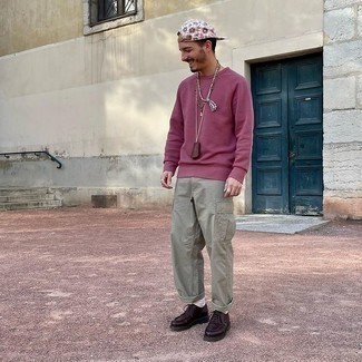 Purple Sweatshirt Outfits For Men: Marry a purple sweatshirt with olive cargo pants for a relaxed and fashionable getup. And it's a wonder how burgundy leather derby shoes can elevate a look.