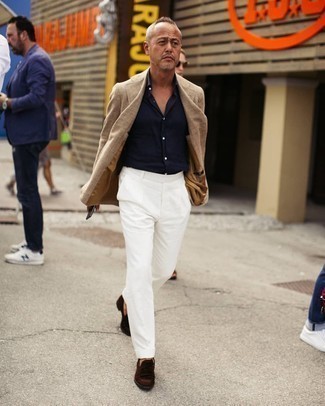 Tan Blazer Outfits For Men: For classy style with a twist, team a tan blazer with white dress pants. Let your outfit coordination chops truly shine by rounding off this ensemble with a pair of dark brown suede loafers.
