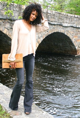 Beige Long Sleeve T-shirt Outfits For Women: 