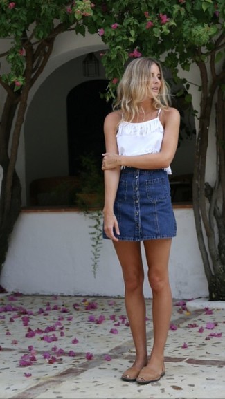 White Tank Outfits For Women: 