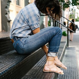 Blue Jeans with Flat Sandals Outfits: 