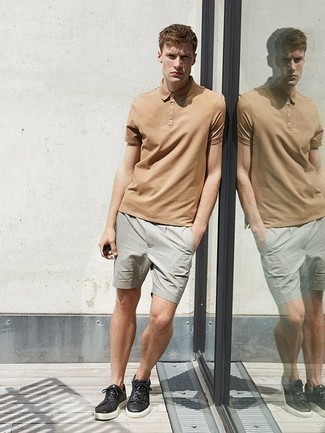 Tan Polo Outfits For Men: Who said you can't make a stylish statement with a casual outfit? That's easy in a tan polo and grey shorts. A pair of black leather low top sneakers can integrate brilliantly within many ensembles.