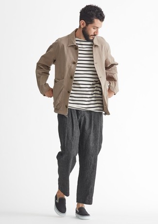 Black Canvas Slip-on Sneakers Outfits For Men: If the dress code calls for a polished yet neat look, consider wearing a tan shirt jacket and charcoal linen chinos. Unimpressed with this look? Invite a pair of black canvas slip-on sneakers to jazz things up.
