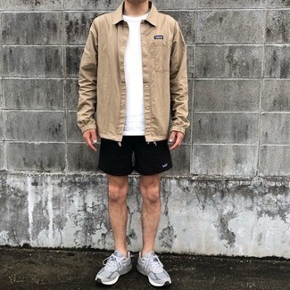 Tan Nylon Shirt Jacket Outfits For Men: A tan nylon shirt jacket looks so casual and cool when worn with black sports shorts. And if you need to effortlessly dial down this ensemble with one single piece, introduce grey athletic shoes to the equation.