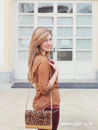 Beige Crossbody Bag Outfits: 