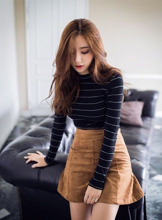 Black and White Horizontal Striped Turtleneck Outfits For Women: 