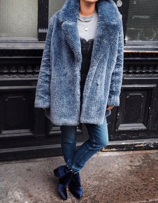 Navy Fur Coat Outfits: 