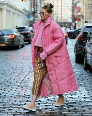 Pink Puffer Coat Outfits For Women: 