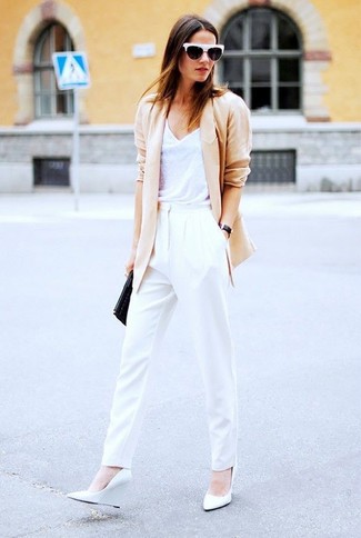 White Leather Wedge Pumps Outfits: 