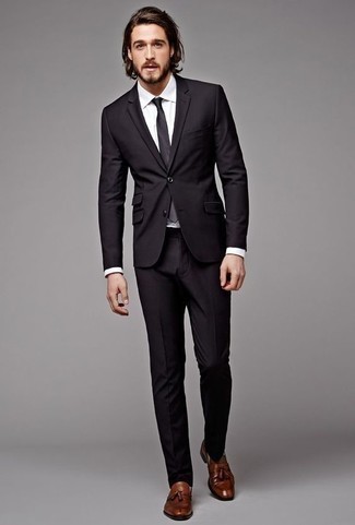 Black Silk Tie Outfits For Men: 