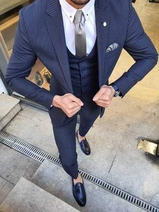 Navy Vertical Striped Suit Outfits: 