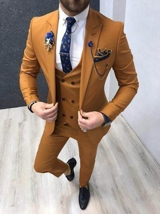 Tobacco Three Piece Suit Outfits: 