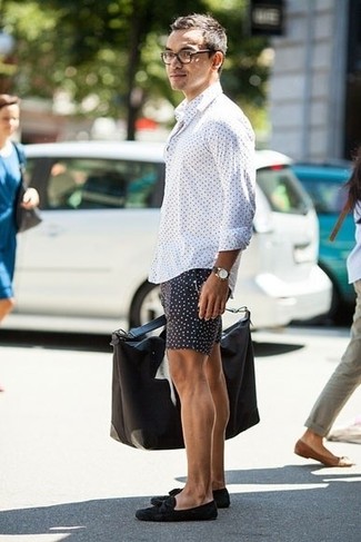 Black Polka Dot Shorts Outfits For Men: 