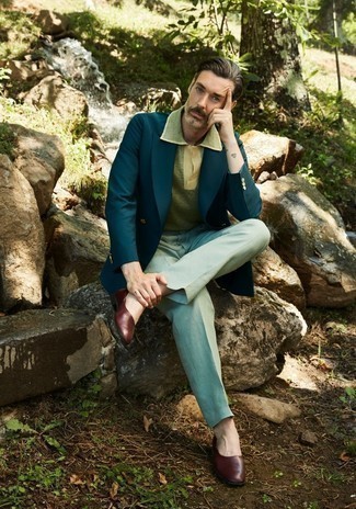 Teal Double Breasted Blazer Outfits For Men: For sophisticated style with a clear fashion twist, you can easily rock a teal double breasted blazer and grey linen dress pants. Send an otherwise mostly classic ensemble down a more informal path by finishing with dark brown leather loafers.