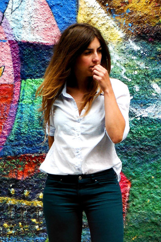 Teal Jeans Outfits For Women: 
