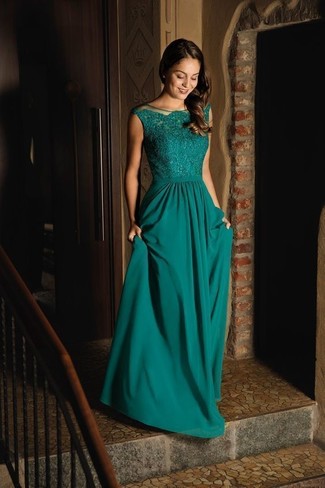 Teal Evening Dress Outfits: Consider wearing a teal evening dress and you'll be the picture of refinement.
