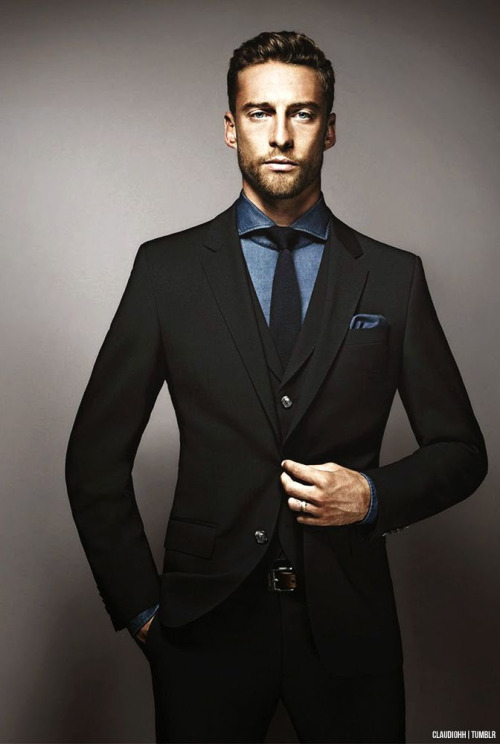 Men'S Black Three Piece Suit, Navy Chambray Dress Shirt, Black Tie, Navy  Pocket Square | Lookastic