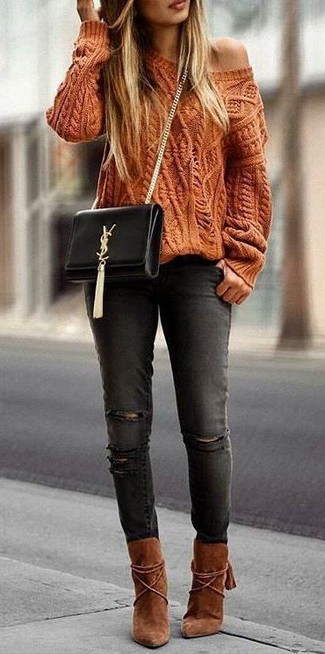 Tobacco Ankle Boots with Skinny Jeans Outfits: 