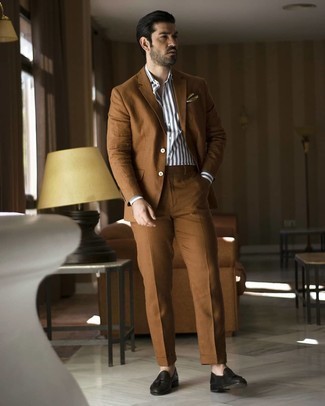 White Dress Shirt with Brown Suit Outfits: Loving the way this combination of a brown suit and a white dress shirt instantly makes a man look smart and polished. For something more on the daring side to finish off your outfit, introduce a pair of black leather tassel loafers to the equation.