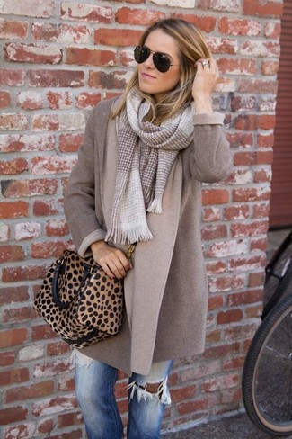 Beige Leopard Leather Tote Bag Outfits: 