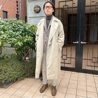 Grey Chinos Outfits: Channel your inner fashionisto and try teaming a beige trenchcoat with grey chinos. Don't know how to finish off? Complement this ensemble with a pair of brown leather desert boots for a more relaxed spin.