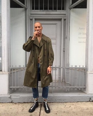 Dark Green Trenchcoat Outfits For Men: This pairing of a dark green trenchcoat and navy jeans is a mix between dressy and relaxed. When in doubt as to what to wear on the footwear front, complete your ensemble with a pair of black leather casual boots.