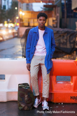 Beige Polka Dot Chinos Outfits: A blue trenchcoat and beige polka dot chinos worn together are a sartorial dream for men who prefer refined ensembles. Take this outfit down a sportier path by finishing with a pair of grey athletic shoes.