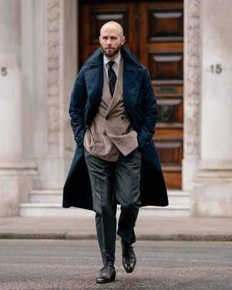 Navy Trenchcoat Outfits For Men: This pairing of a navy trenchcoat and charcoal dress pants can only be described as devastatingly stylish and classy. Add a pair of dark brown leather oxford shoes to the mix and the whole look will come together.