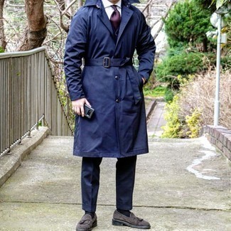 Navy Trenchcoat Outfits For Men: This combo of a navy trenchcoat and navy dress pants is a foolproof option when you need to look polished and really sharp. Finish off with dark brown suede tassel loafers to infuse a dose of stylish nonchalance into your ensemble.