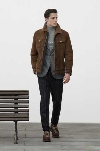 Dark Brown Shearling Jacket Winter Outfits For Men: 