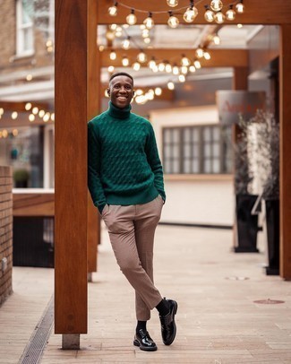 Dark Green Wool Turtleneck Outfits For Men: If you want take your casual look to a new level, choose a dark green wool turtleneck and khaki houndstooth chinos. And if you need to effortlessly up the ante of this getup with one piece, why not complete your look with black leather derby shoes?