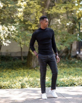 Navy Plaid Chinos Outfits: This off-duty combo of a navy turtleneck and navy plaid chinos is a foolproof option when you need to look neat and relaxed in a flash. Let your styling skills really shine by complementing this look with white canvas low top sneakers.