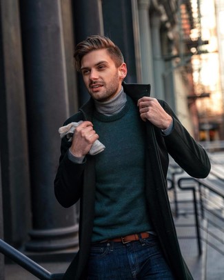 Grey Turtleneck with Crew-neck Sweater Outfits For Men: 