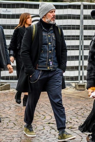 Navy Denim Jacket Outfits For Men: 
