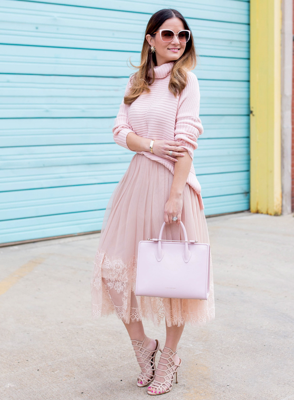 Women's Pink Knit Turtleneck, Pink Tulle Full Skirt, Beige Leather Heeled  Sandals, Pink Leather Tote Bag | Lookastic