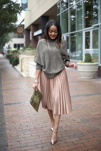 Women's Grey Turtleneck, Pink Pleated Midi Skirt, Silver Leather Pumps, Olive Snake Leather Clutch