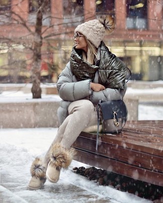 Beige Knit Beanie Outfits For Women: 