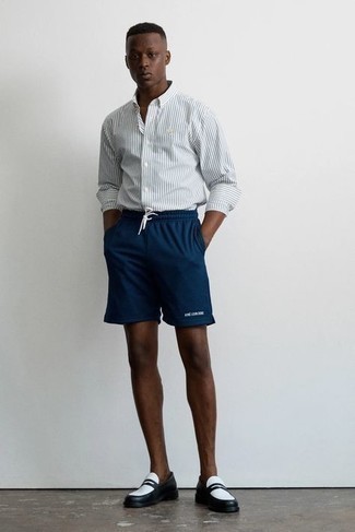 Navy Essential Woven Training Shorts