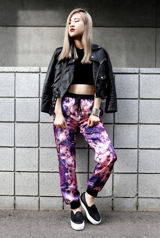 Violet Sweatpants Outfits For Women: 