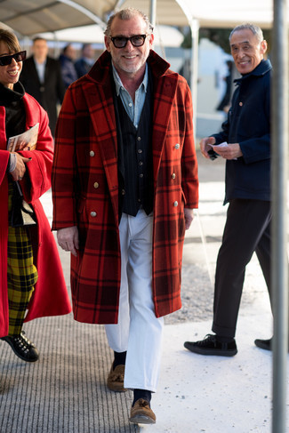 Red Plaid Overcoat Outfits: 