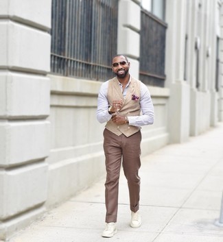 Violet Pocket Square Outfits: Marrying a tan waistcoat with a violet pocket square is a good pick for a casual yet on-trend outfit. A pair of white canvas low top sneakers is a wonderful choice to finish your ensemble.