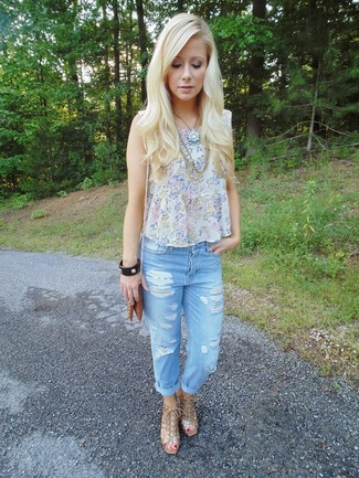 Grey Floral Chiffon Sleeveless Top Outfits: 